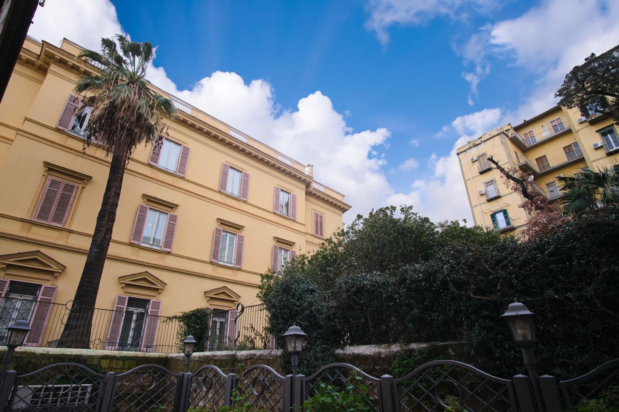 Pink Star Napoli Luxury Apartment Esterno foto